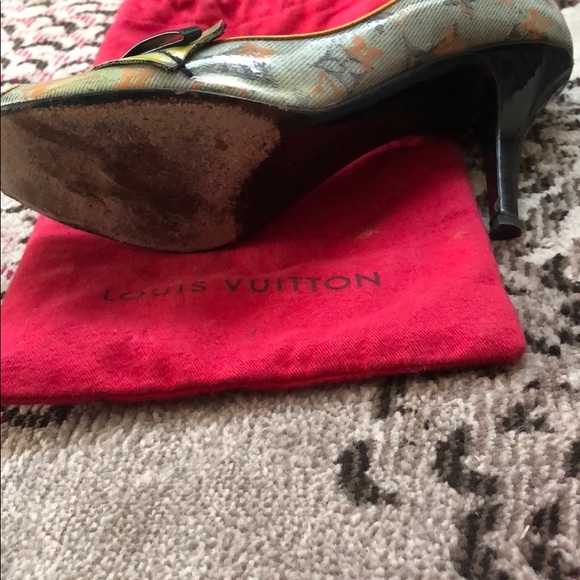 Louis Vuitton| Richard Prince 2007 pump - Picture 3 of 3
